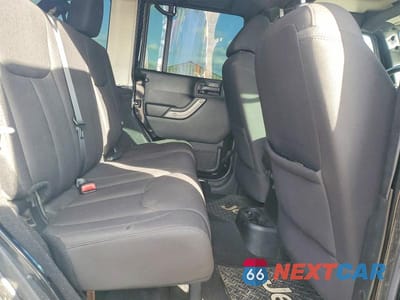 Zdjęcie 10 z 11 samochodu: 2016 JEEP WRANGLER UNLIMITED SPORT VIN:1C4BJWDG7GL286891 - miniatura