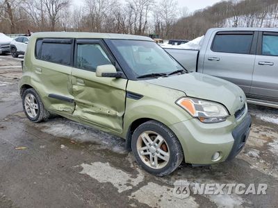 Czwarte zdjęcie samochodu z boku: 2010 KIA SOUL + VIN:KNDJT2A28A7031626 - miniatura
