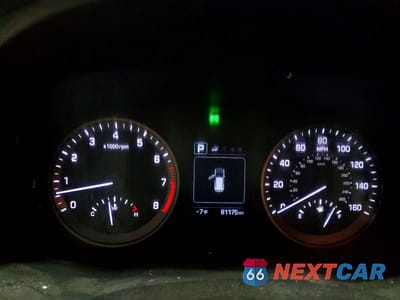 Zdjęcie 9 z 12 samochodu: 2018 HYUNDAI TUCSON SEL VIN:KM8J3CA40JU618469 - miniatura