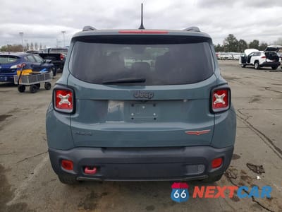 Zdjęcie 6 z 14 samochodu: 2015 JEEP RENEGADE TRAILHAWK VIN:ZACCJBCT0FPB67921 - miniatura