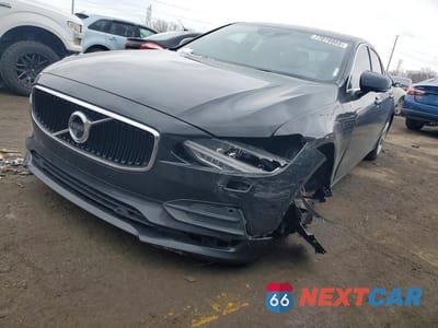 2018 VOLVO S90 T5 MOMENTUM LVY982MK7JP015958 - główne zdjęcie licytacji z USA - miniatura