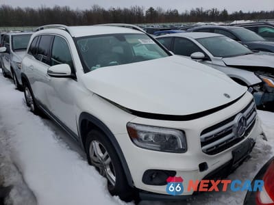 Czwarte zdjęcie samochodu z boku: 2020 MERCEDES-BENZ GLB 250 4MATIC VIN:W1N4M4HB8LW022681 - miniatura