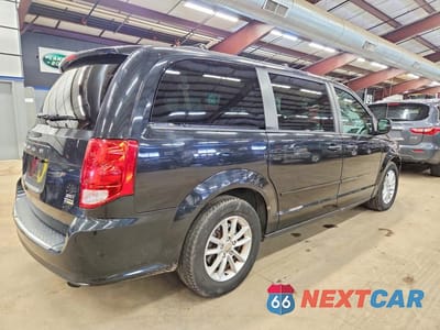 Trzecie zdjęcie samochodu z tyłu: 2016 DODGE GRAND CARAVAN SXT VIN:2C4RDGCG2GR329666 - miniatura