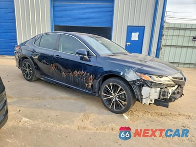 Czwarte zdjęcie samochodu z boku: 2018 TOYOTA CAMRY SE VIN:JTNB11HK6J3011517 - miniatura