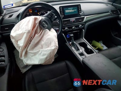 Zdjęcie 8 z 12 samochodu: 2019 HONDA ACCORD SPORT VIN:1HGCV1F33KA177453 - miniatura