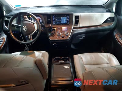 Zdjęcie 8 z 13 samochodu: 2019 TOYOTA SIENNA XLE VIN:5TDDZ3DC2KS225372 - miniatura