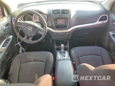Zdjęcie 8 z 12 samochodu: 2018 DODGE JOURNEY SE VIN:3C4PDCAB1JT520250 - miniatura