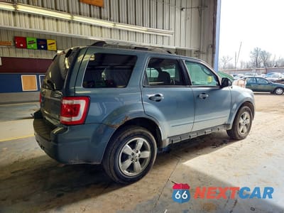 Trzecie zdjęcie samochodu z tyłu: 2012 FORD ESCAPE LIMITED VIN:1FMCU9EG5CKA68262 - miniatura