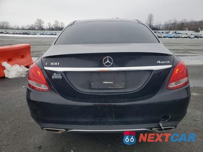 Zdjęcie 6 z 12 samochodu: 2016 MERCEDES-BENZ C 300 4MATIC VIN:55SWF4KB0GU146505 - miniatura