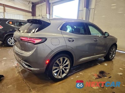 Trzecie zdjęcie samochodu z tyłu: 2021 BUICK ENVISION AVENIR VIN:LRBFZSR49MD137310 - miniatura