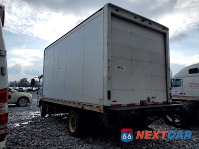 Drugie zdjęcie samochodu z przodu: 2018 ISUZU NQR BOX TRUCK VIN:JALE5W166J7900356 - miniatura