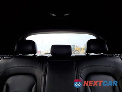 Zdjęcie 10 z 13 samochodu: 2018 AUDI Q3 PREMIUM VIN:WA1ECCFS1JR014391 - miniatura