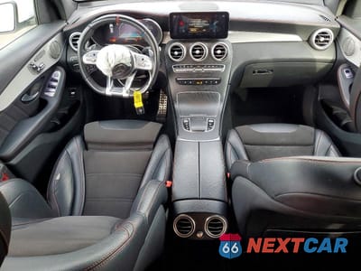 Zdjęcie 8 z 12 samochodu: 2021 MERCEDES-BENZ GLC 43 4MATIC AMG VIN:W1N0G6EBXMF950967 - miniatura