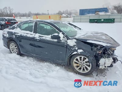 Czwarte zdjęcie samochodu z boku: 2024 TOYOTA CAMRY LE VIN:4T1C11AK6RU250571 - miniatura