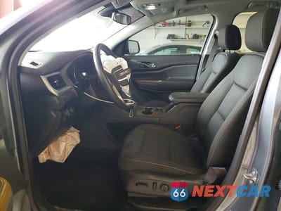 Zdjęcie 7 z 13 samochodu: 2022 GMC ACADIA SLE VIN:1GKKNRL44NZ114166 - miniatura