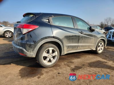 Trzecie zdjęcie samochodu z tyłu: 2022 HONDA HR-V LX VIN:3CZRU6H36NM741247 - miniatura