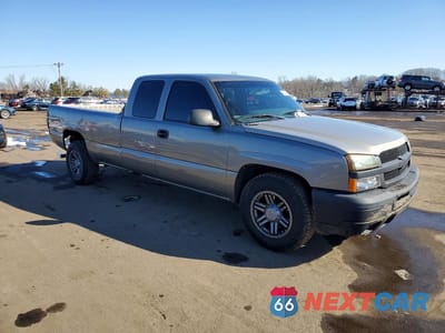 Czwarte zdjęcie samochodu z boku: 2007 CHEVROLET SILVERADO C1500 CLASSIC VIN:1GCEC19V07E110979 - miniatura