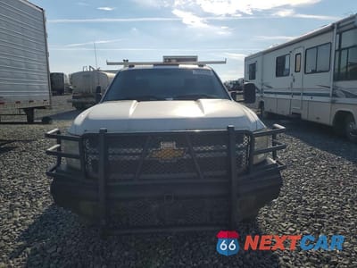 Piąte zdjęcie samochodu w środku: 2012 CHEVROLET SILVERADO UTILITY / SERVICE TRUCK VIN:1GB5CZCL5CZ184007 - miniatura