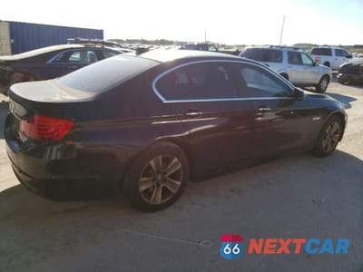 Trzecie zdjęcie samochodu z tyłu: 2013 BMW 528 I VIN:WBAXG5C58DD234784 - miniatura