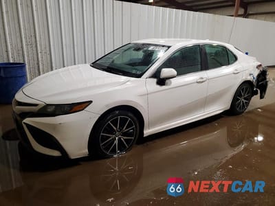2021 TOYOTA CAMRY SE 4T1G11AK8MU452970 - główne zdjęcie licytacji z USA - miniatura