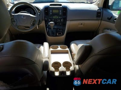 Zdjęcie 8 z 13 samochodu: 2012 KIA SEDONA EX VIN:KNDMH4C77C6417076 - miniatura