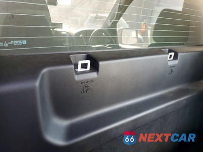Zdjęcie 10 z 11 samochodu: 2025 CHEVROLET SILVERADO 1500 REFRIGERATED BOX TRUCK VIN:3GCNKAED0SG226359 - miniatura