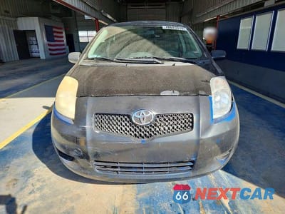 Piąte zdjęcie samochodu w środku: 2007 TOYOTA YARIS BASE VIN:JTDJT923875137806 - miniatura