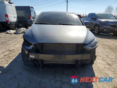 Piąte zdjęcie samochodu w środku: 2018 HYUNDAI ELANTRA SEL VIN:5NPD84LF0JH352565 - miniatura