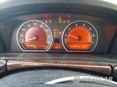 Zdjęcie 9 z 11 samochodu: 2004 BMW 745 LI VIN:WBAGN63584DS51886 - miniatura