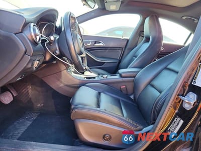 Zdjęcie 7 z 11 samochodu: 2018 MERCEDES-BENZ CLA 250 VIN:WDDSJ4EB9JN650821 - miniatura