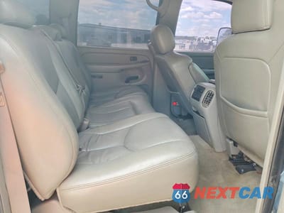 Zdjęcie 10 z 13 samochodu: 2006 GMC SIERRA K2500 HEAVY DUTY VIN:1GTHK23D26F185035 - miniatura