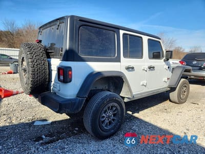 Trzecie zdjęcie samochodu z tyłu: 2023 JEEP WRANGLER RUBICON VIN:1C4HJXFN8PW595845 - miniatura