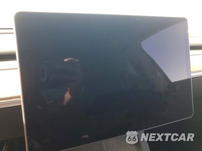 Zdjęcie 9 z 13 samochodu: 2024 TESLA MODEL Y VIN:7SAYGDEF6RF182503 - miniatura