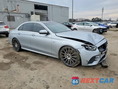 Czwarte zdjęcie samochodu z boku: 2021 MERCEDES-BENZ E AMG 53 4MATIC VIN:W1KZF6BB7MA886525 - miniatura