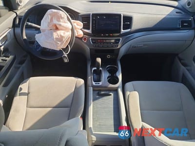 Zdjęcie 8 z 13 samochodu: 2016 HONDA PILOT EX VIN:5FNYF6H34GB051872 - miniatura