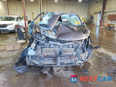 Piąte zdjęcie samochodu w środku: 2018 TOYOTA RAV4 HYBRID XLE VIN:JTMRJREV9JD247928 - miniatura