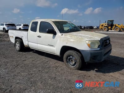 Czwarte zdjęcie samochodu z boku: 2015 TOYOTA TACOMA BASE VIN:5TFTX4CN4FX065408 - miniatura