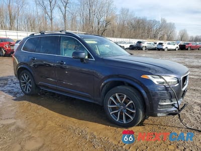 Czwarte zdjęcie samochodu z boku: 2016 VOLVO XC90 T6 VIN:YV4A22PKXG1060760 - miniatura