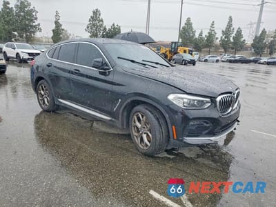 Czwarte zdjęcie samochodu z boku: 2020 BMW X4 XDRIVE30I VIN:5UX2V1C03L9B75727 - miniatura