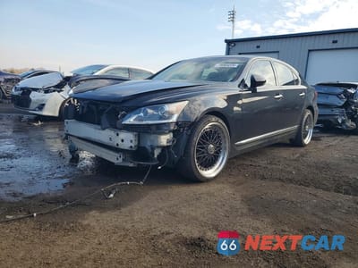 2015 LEXUS LS 460 JTHCL5EF2F5024521 - główne zdjęcie licytacji z USA - miniatura