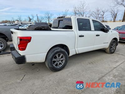 Trzecie zdjęcie samochodu z tyłu: 2018 NISSAN TITAN S 4WD 5.6L V8 CREW CAB VIN:1N6AA1EJ8JN537760 - miniatura