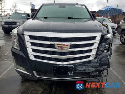 Piąte zdjęcie samochodu w środku: 2018 CADILLAC ESCALADE ESV LUXURY VIN:1GYS3HKJ1JR210960 - miniatura