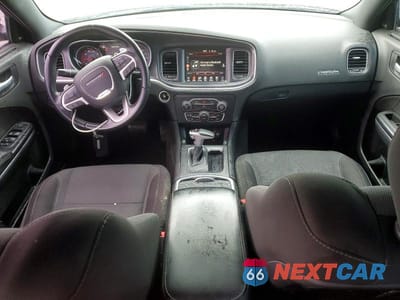 Zdjęcie 8 z 12 samochodu: 2016 DODGE CHARGER R/T VIN:2C3CDXCT5GH276510 - miniatura