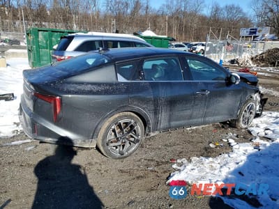 Trzecie zdjęcie samochodu z tyłu: 2025 KIA K4 VIN:3KPFW4DE6SE131742 - miniatura