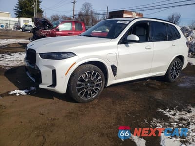 2024 BMW X5 XDRIVE50E 5UX43EU0XR9U44395 - główne zdjęcie licytacji z USA - miniatura