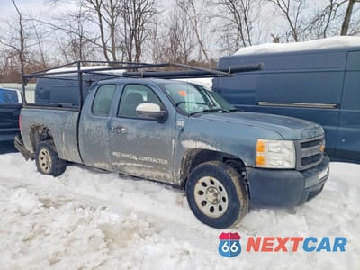 Czwarte zdjęcie samochodu z boku: 2012 CHEV SILVERADO 1500 HYBRI VIN:1GCRCPEXXCZ343203 - miniatura