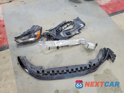 Zdjęcie 12 z 14 samochodu: 2016 AUDI A3 PREMIUM VIN:WAUB8GFF1G1050994 - miniatura