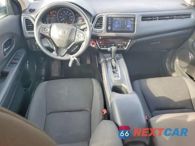 Zdjęcie 8 z 13 samochodu: 2021 HONDA HR-V EX VIN:3CZRU6H59MM717248 - miniatura