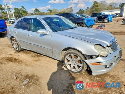 Czwarte zdjęcie samochodu z boku: 2007 MERCEDES-BENZ E 350 4MATIC VIN:WDBUF87XX7B139633 - miniatura