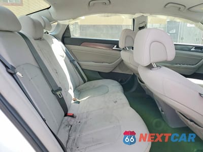 Zdjęcie 10 z 14 samochodu: 2017 HYUNDAI SONATA SPORT VIN:5NPE34AF8HH535017 - miniatura